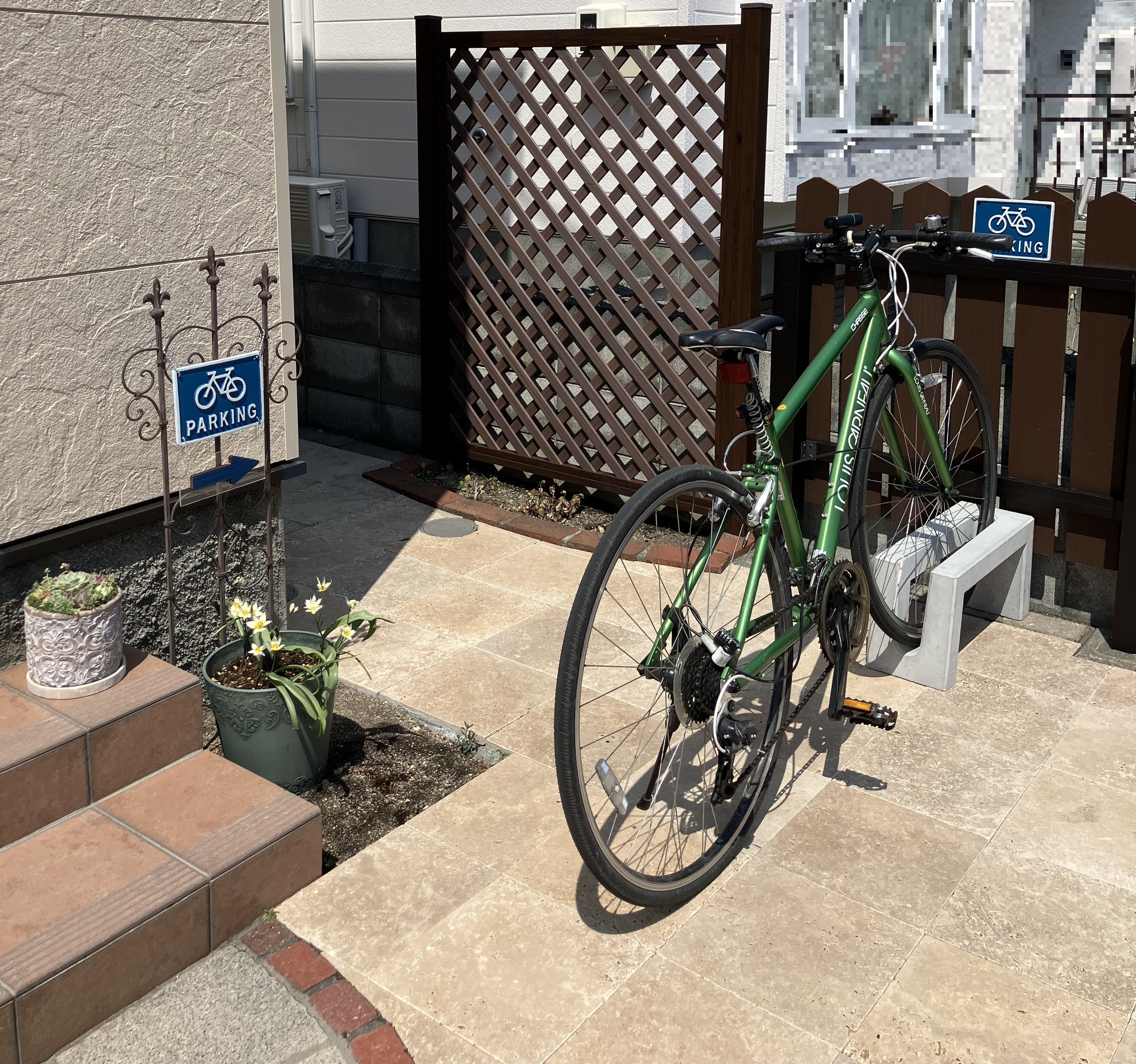 bicycle-parking-lot